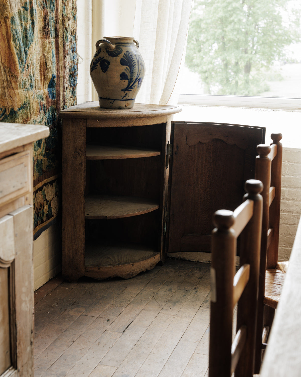 18th c. Oak Corner Cabinet