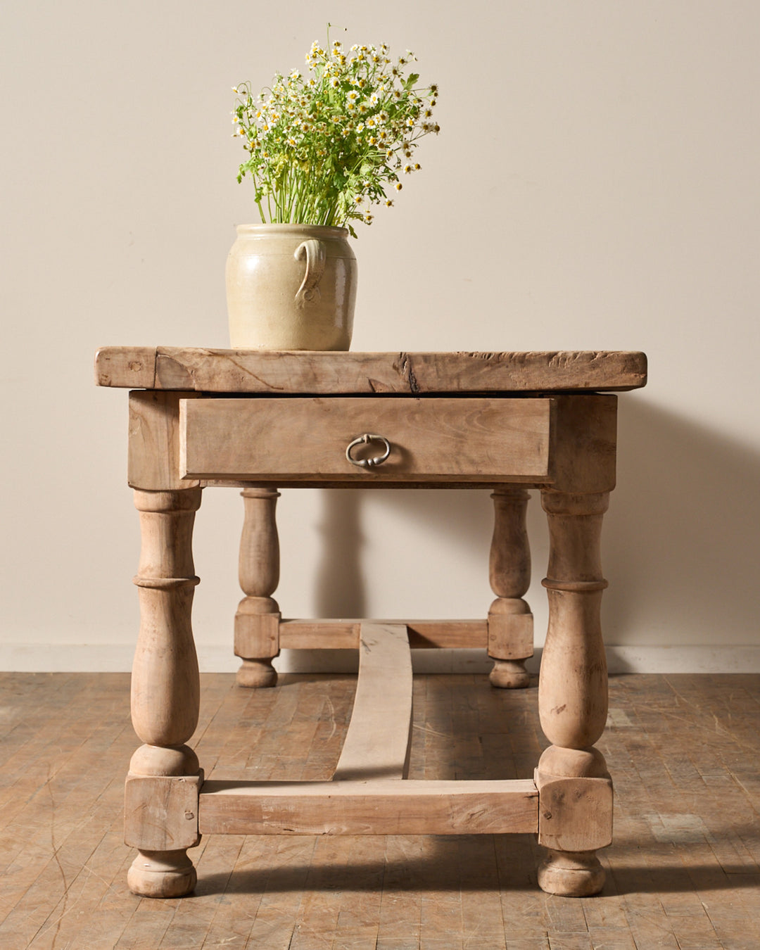 French Farm Table