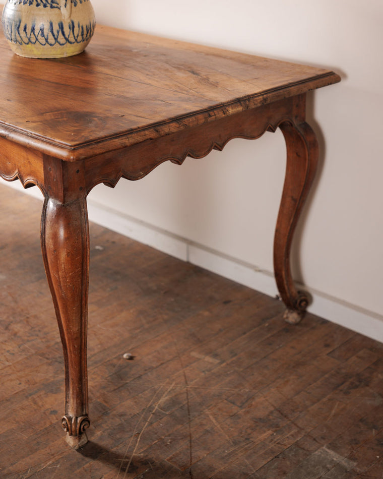 Scallop Dining Table