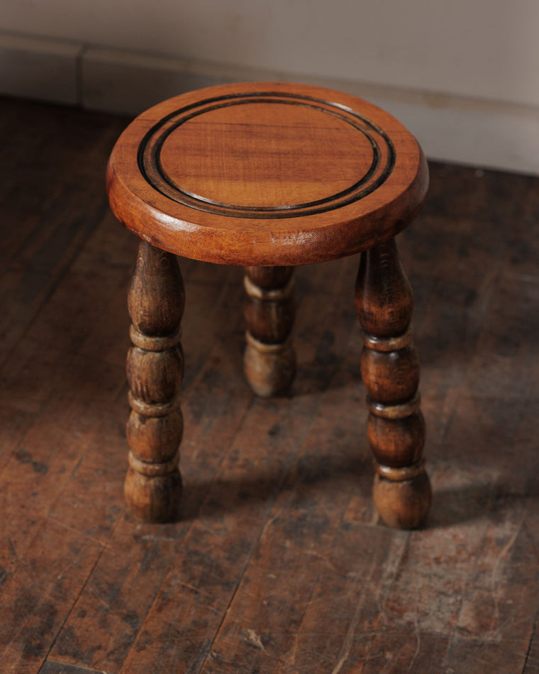 Short Bobbin Stool