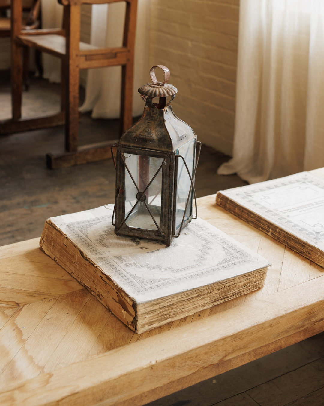 Rare Wolf Trap Lantern