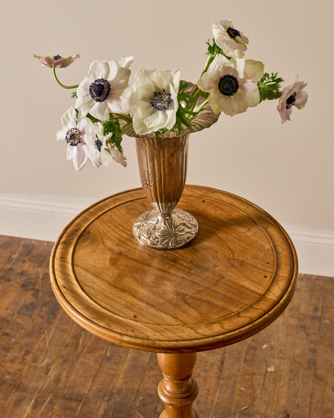French Pedestal Table