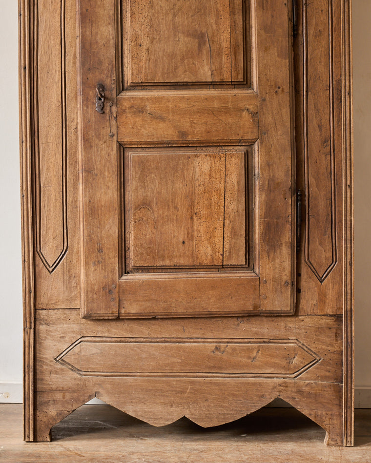 Cevennes Wedding Cupboard