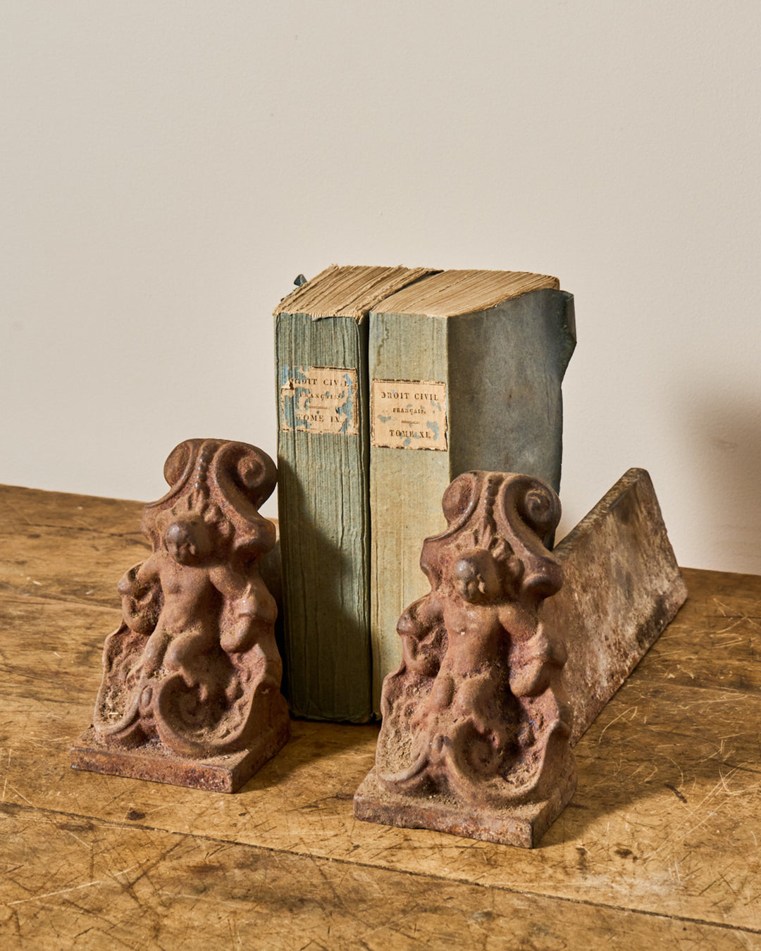 Fireplace Cast Iron Bookends - Cherubs