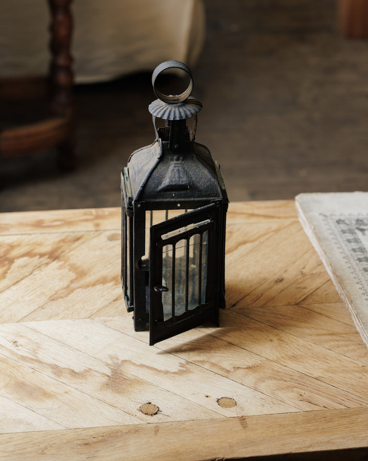 Wolf Trap Lantern