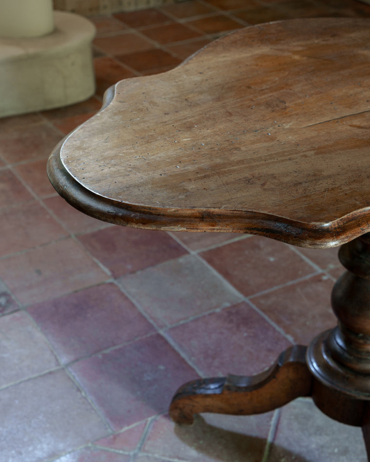 Antique Tilt Top Table