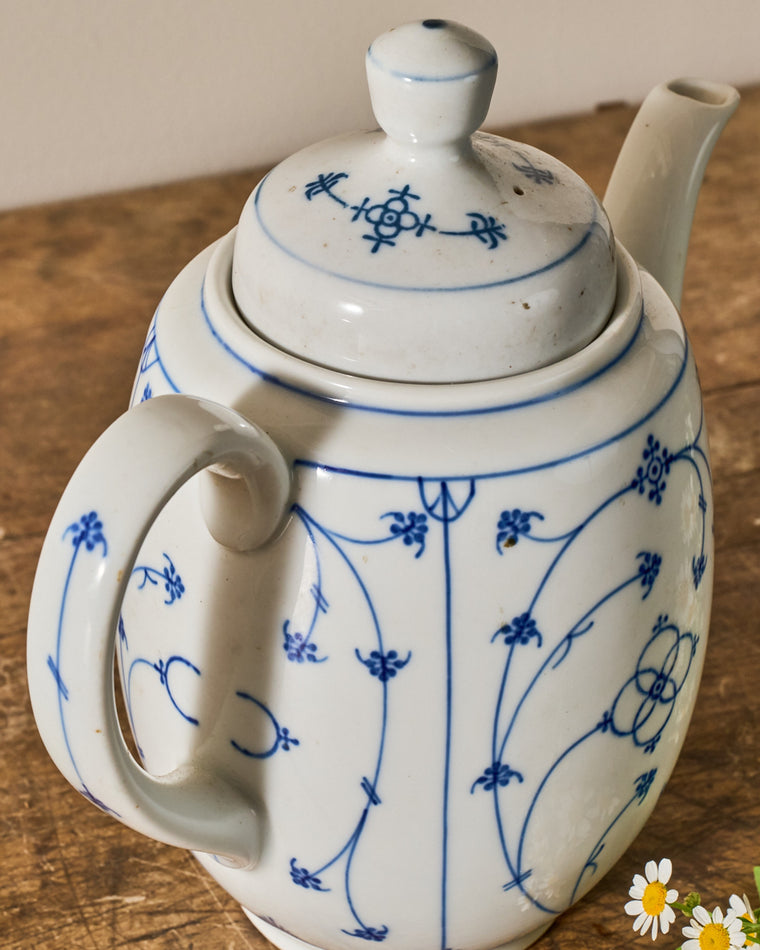 German Coffee Pot - I
