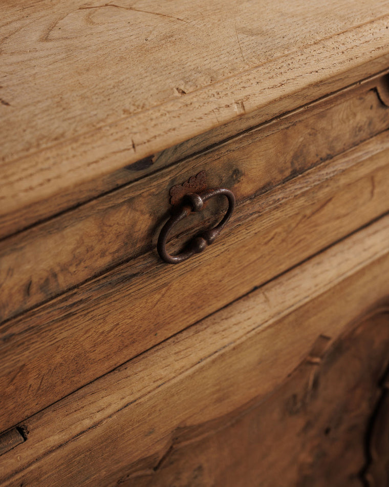 18th c. Oak Buffet