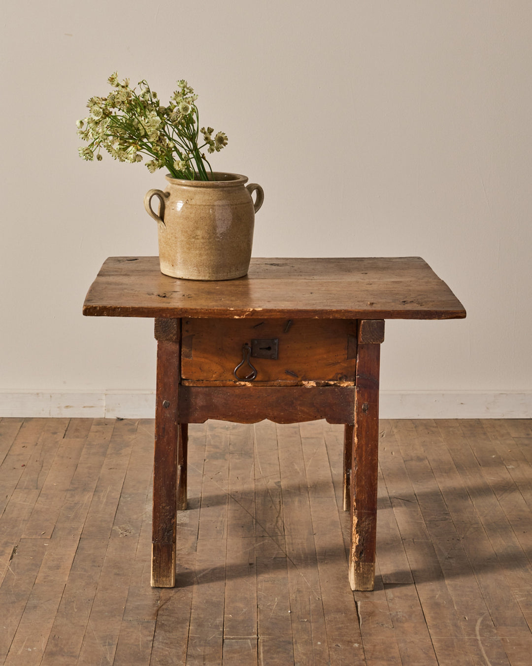 French Side table