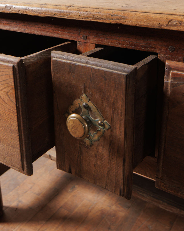 19th c. Hunters Table