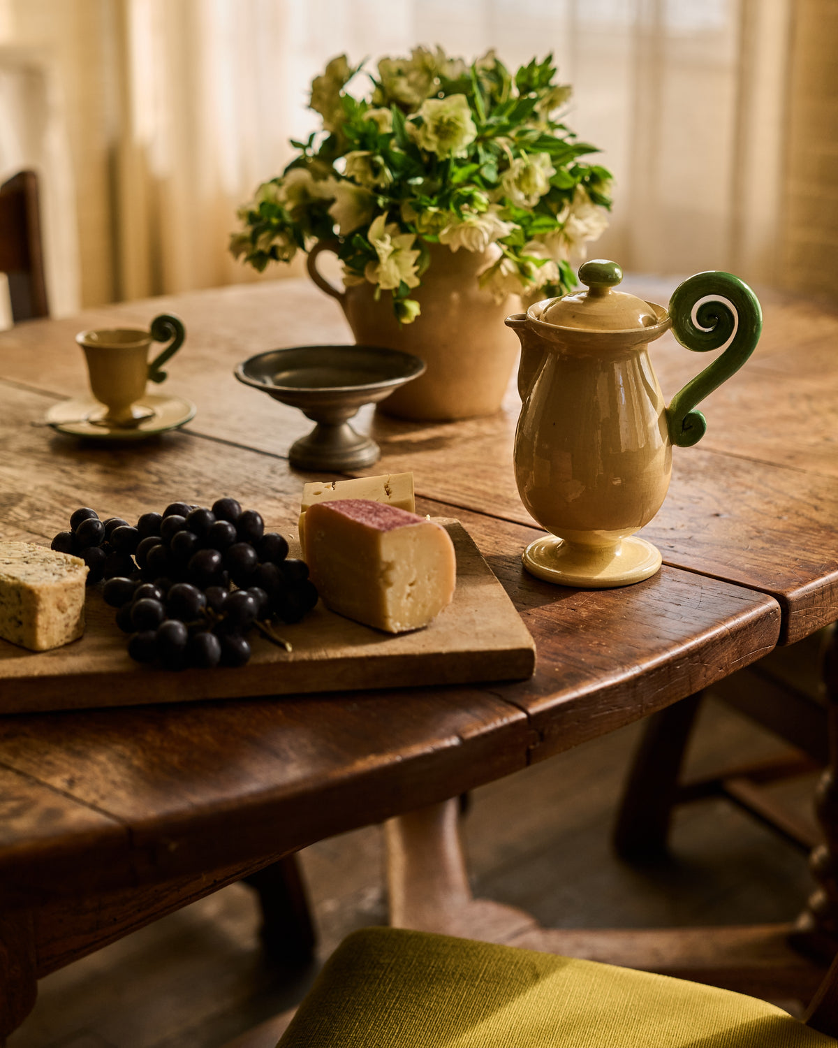 French Swirl Teapot