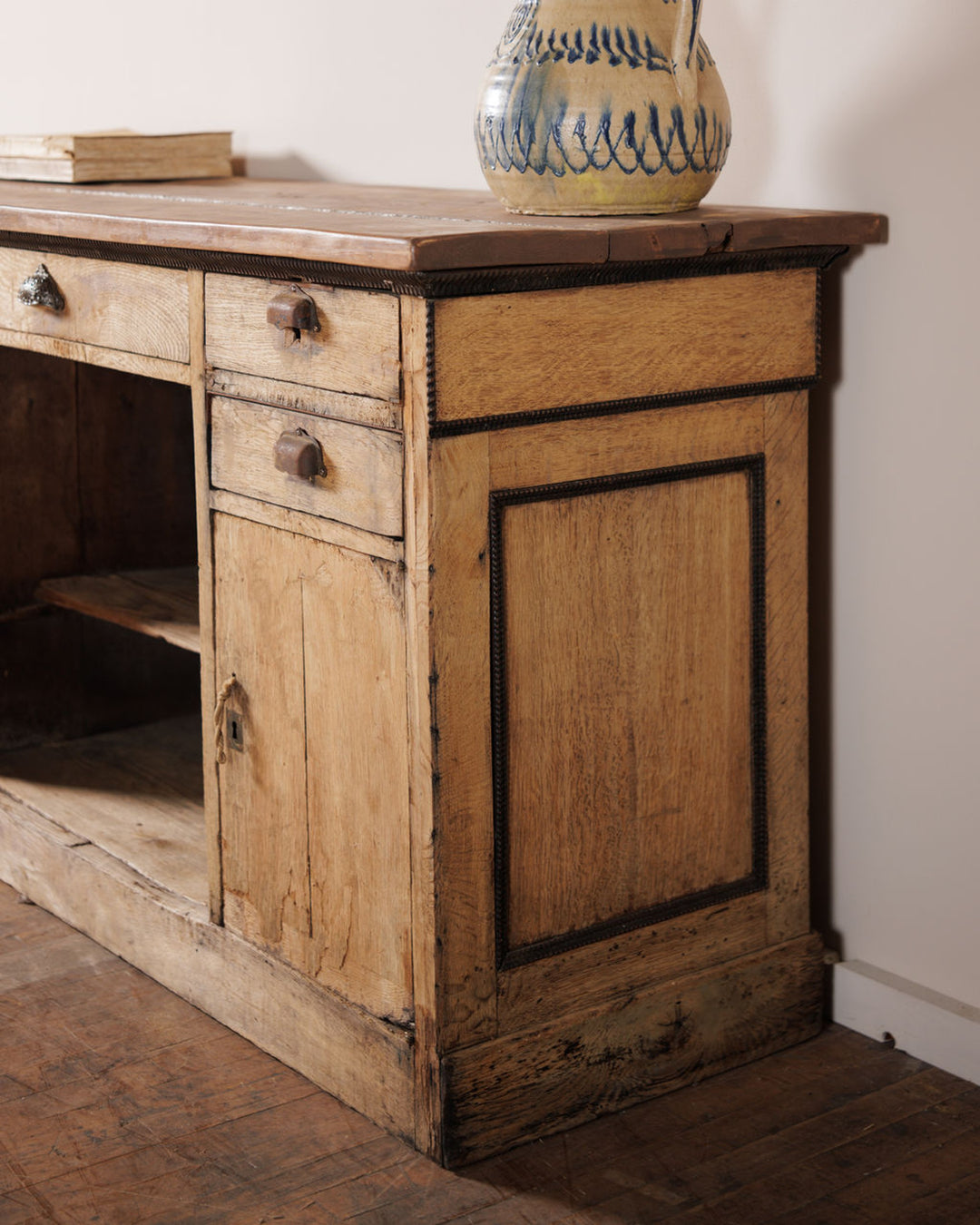 French Work Table