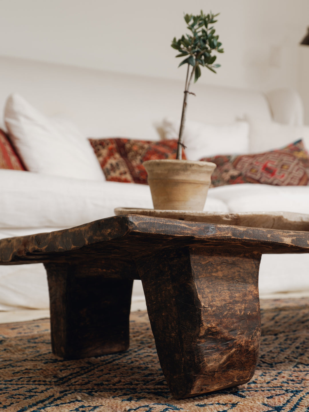 Naga table