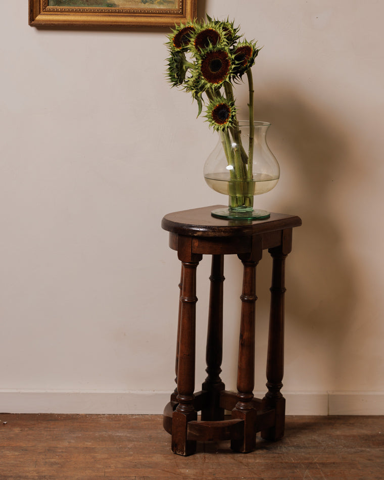 Cantor Stool