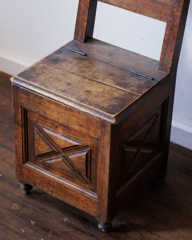 Salt Box Chair - Alps