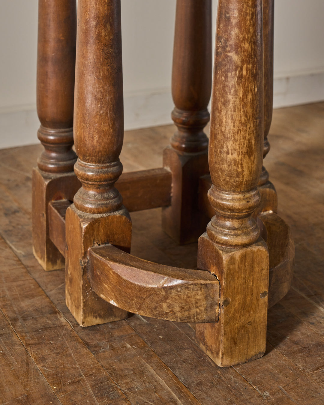 Cantor Stool - I
