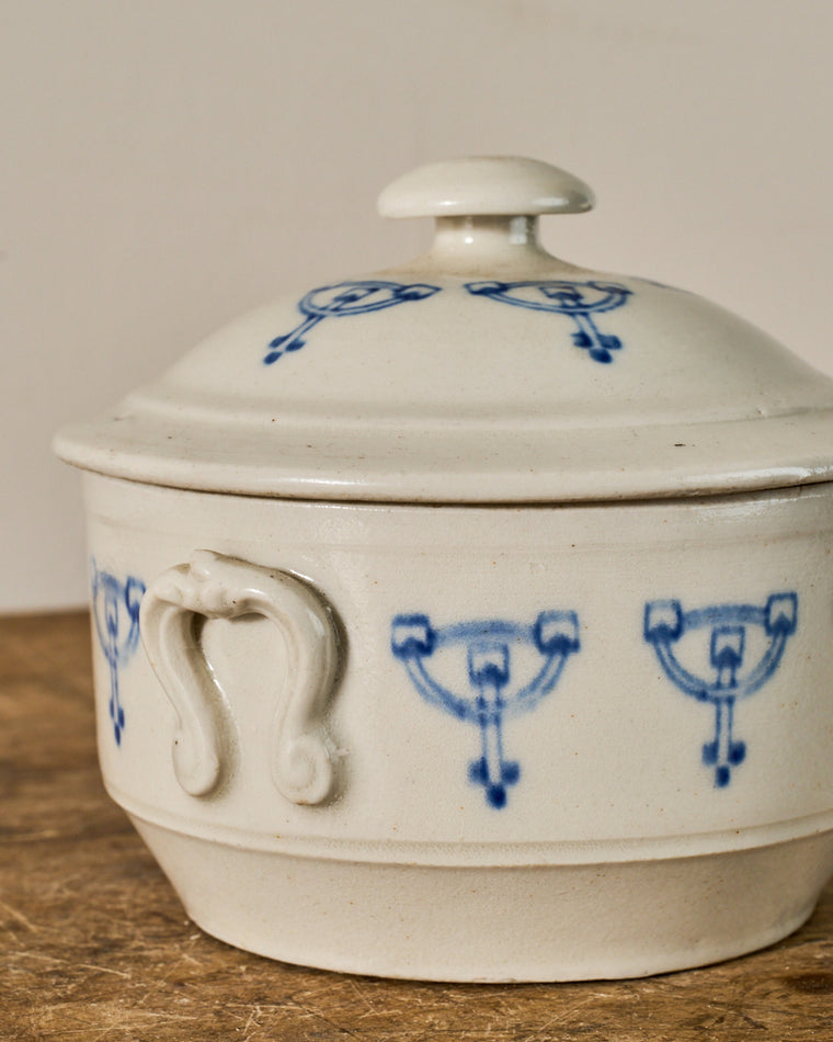 Saint Uze Sugar Pot