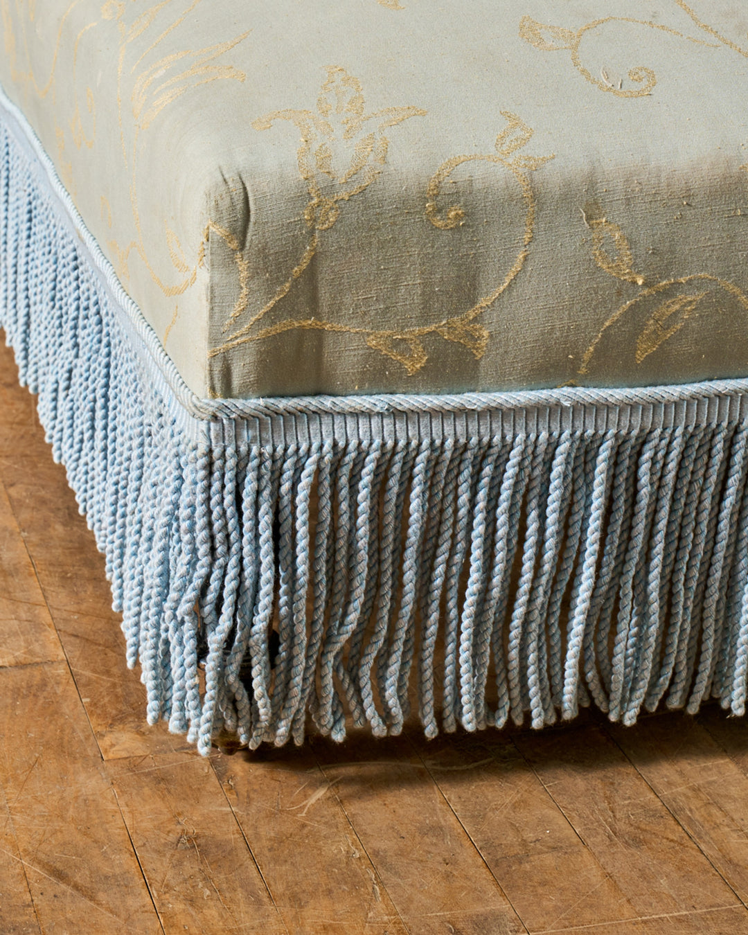 Napoleon III Silk Chaise Lounge