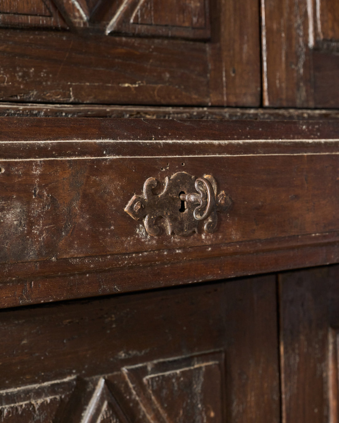 18th c. Portuguese Cabinet