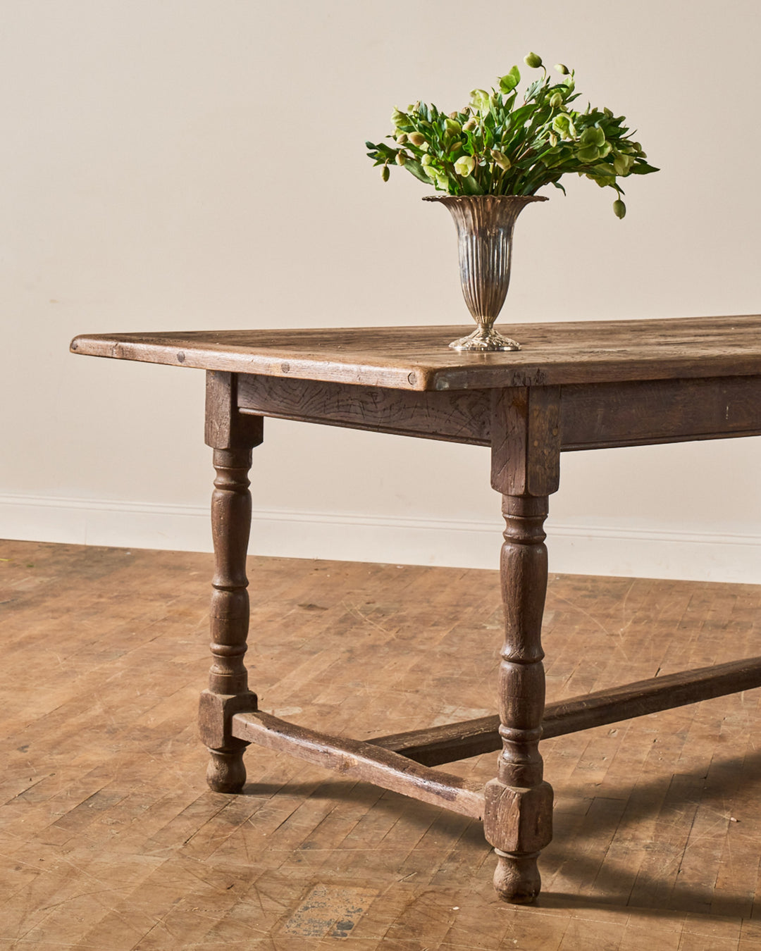 19th c. Oak Dining Table