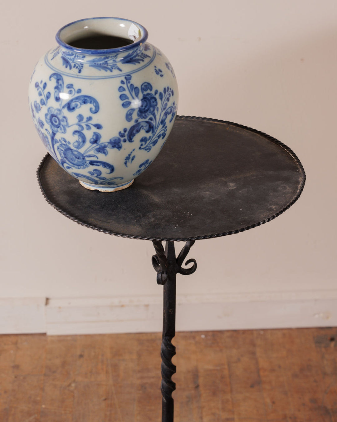 Spanish Martini Table