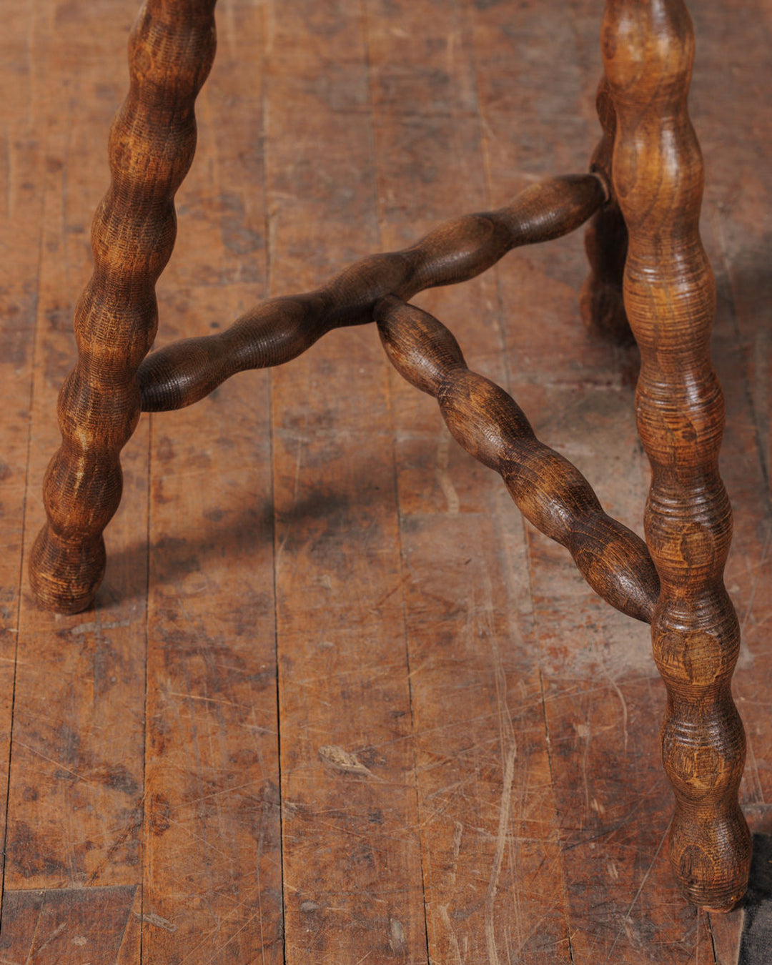 Demi Lune Bobbin Stool