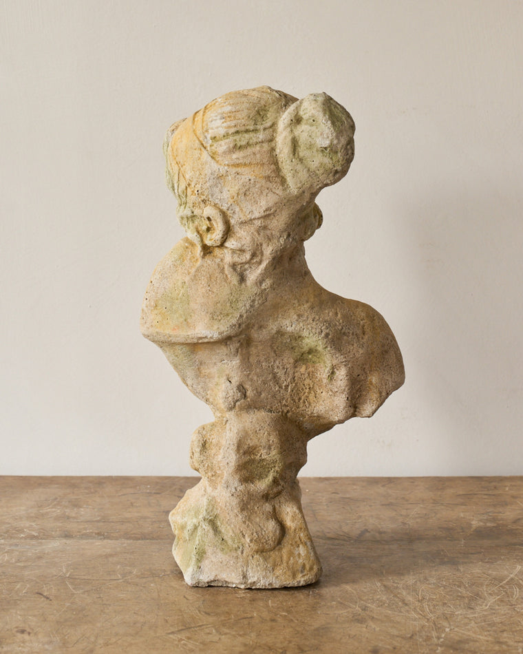 Mademoiselle Bust