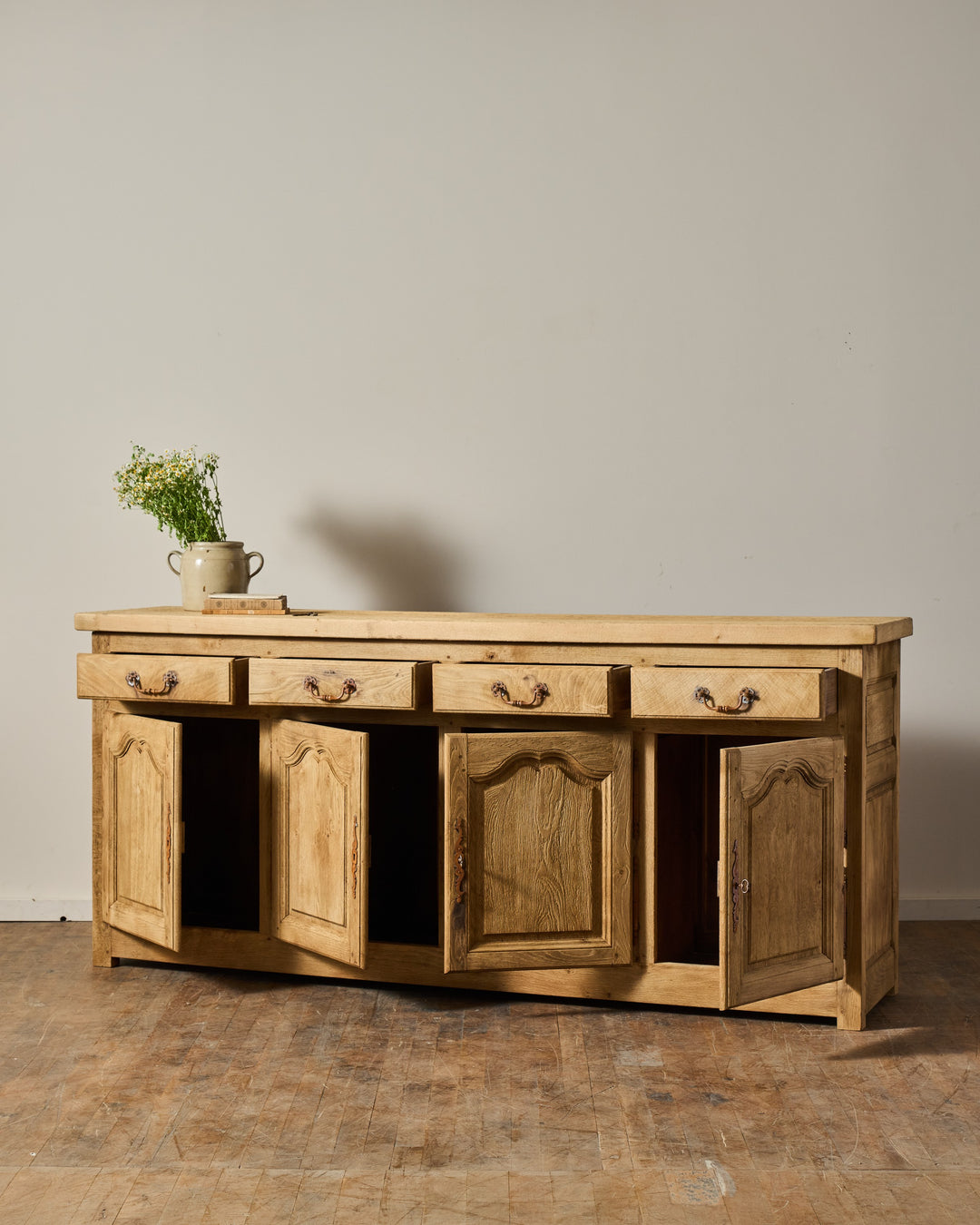 Provençal Sideboard