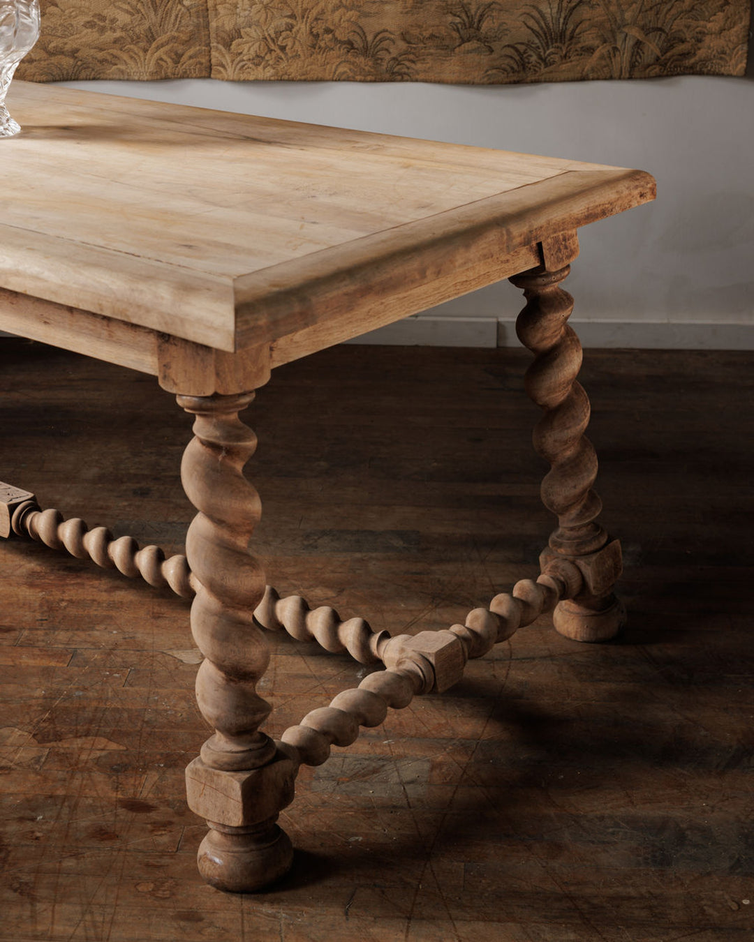 19th c. Oak Barley Dining Table
