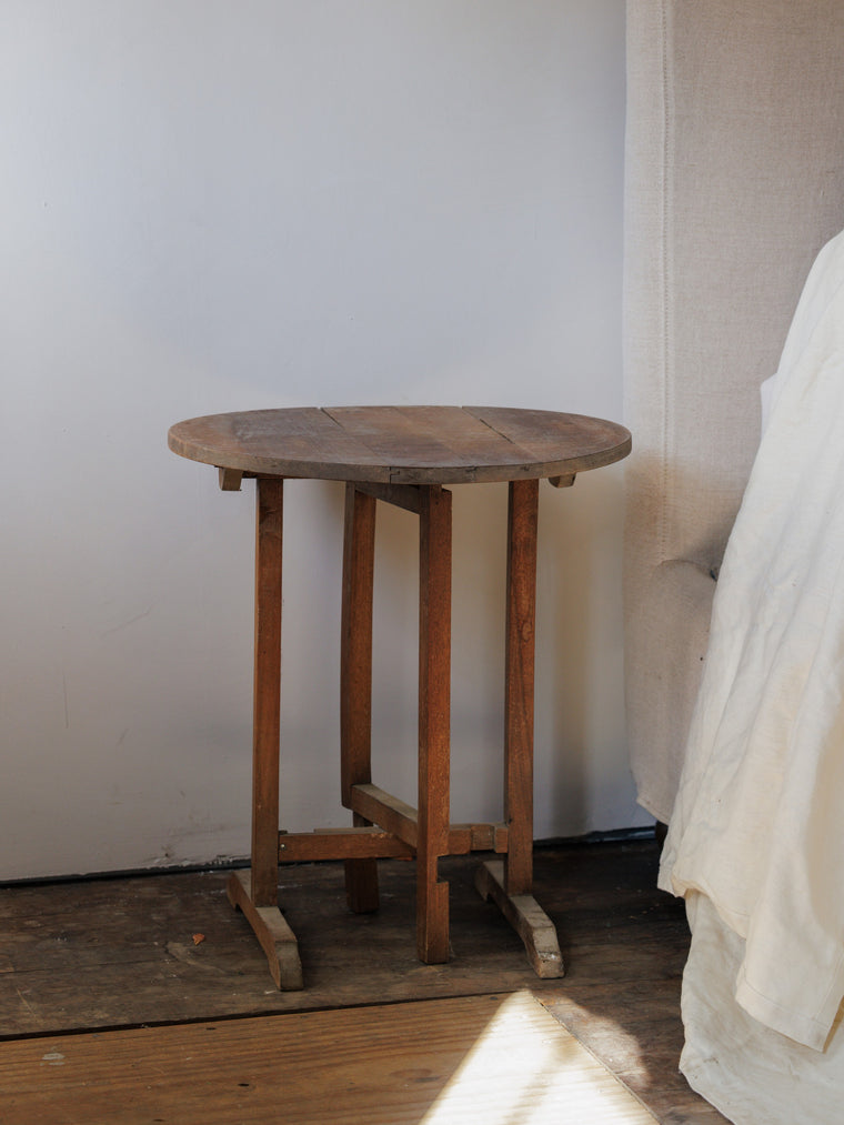 Mini Wine Tasting Side Table