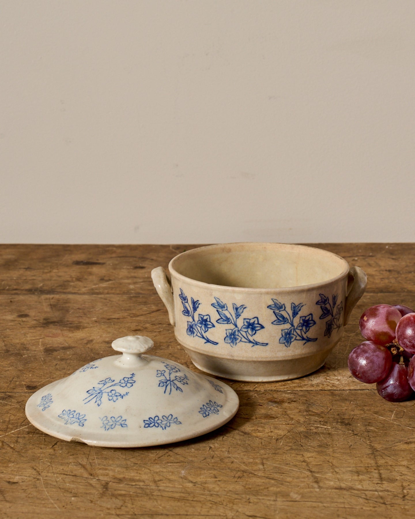 Saint Uze Tureen - I