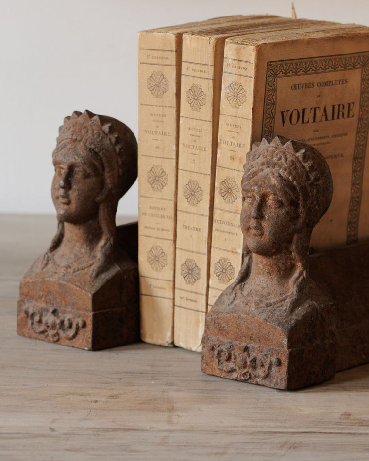 Cleopatra Bookends