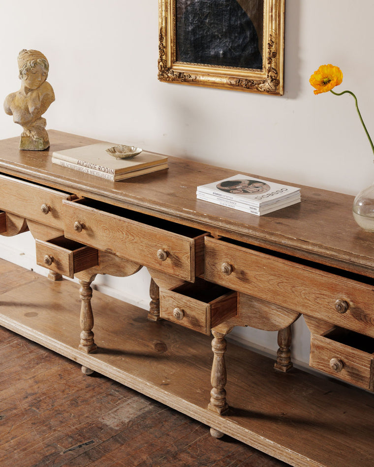Lyon Drapery Table