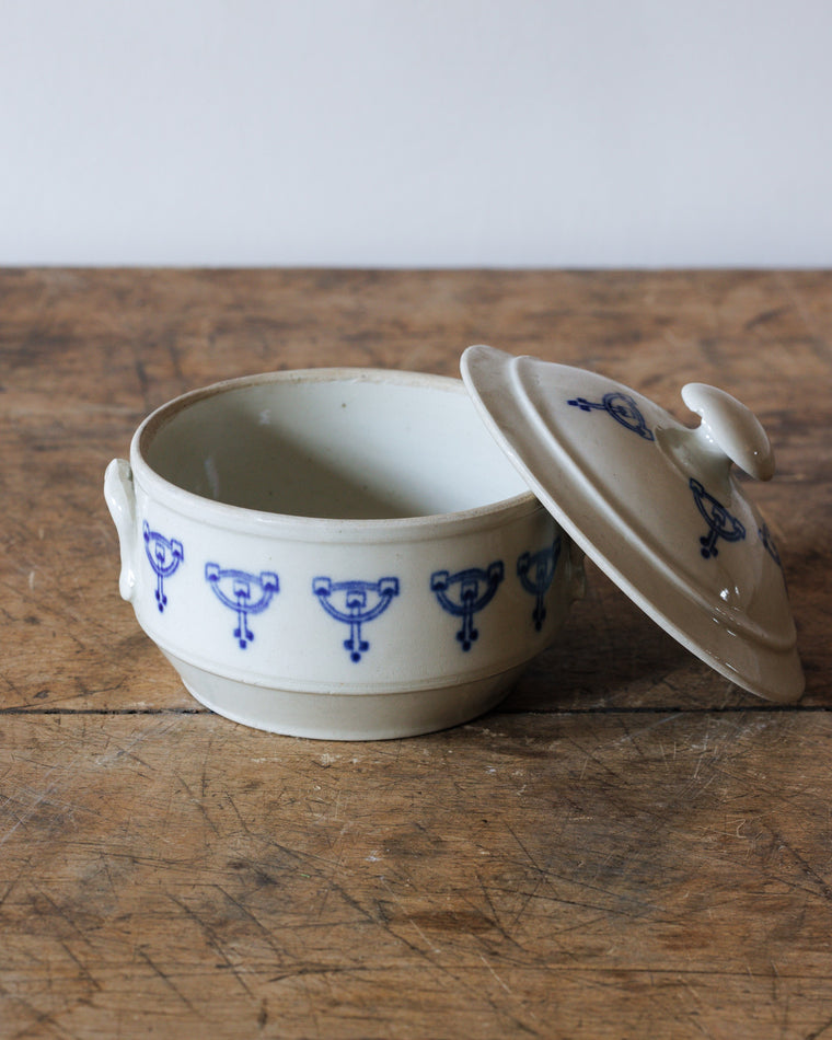 Petit Saint Uze Tureen - I