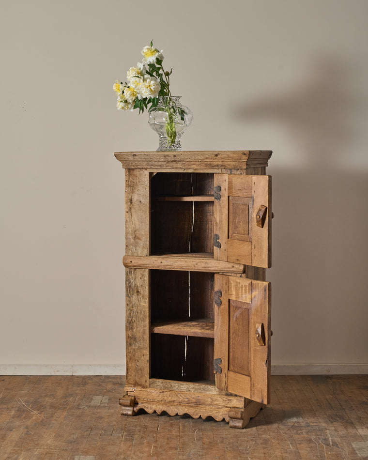 19th c. Dutch Cupboard