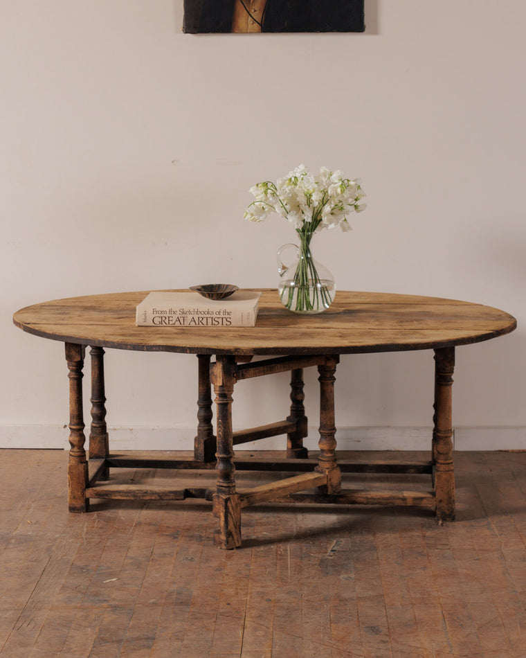 19th c. Gateleg Coffee Table