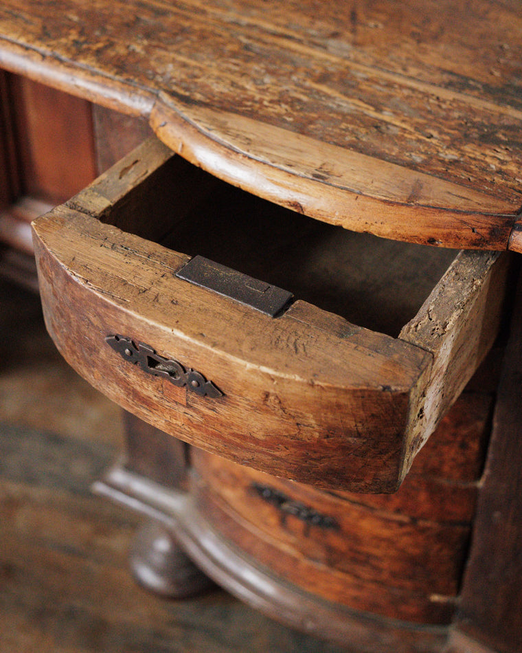 17th c. Oak Desk