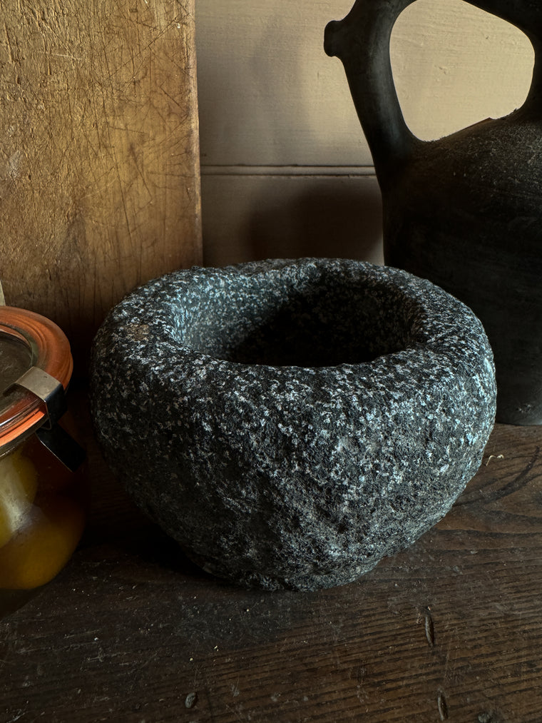 Stone Garlic Mortar, Black