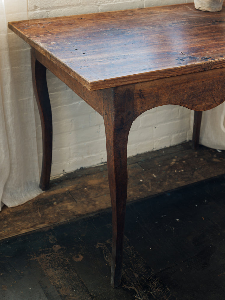 Louis XV table