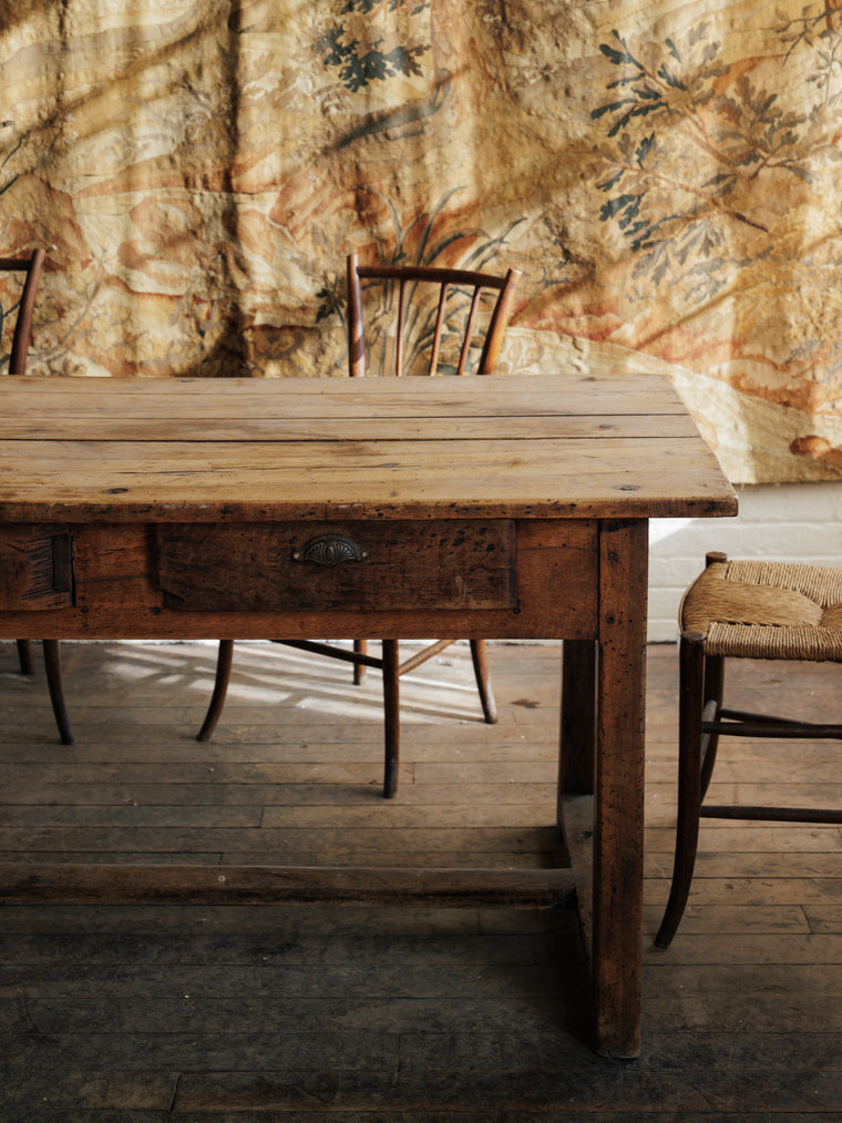 Alps Farm Table